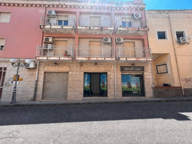 Negozio in vendita a Barcellona Pozzo Di Gotto