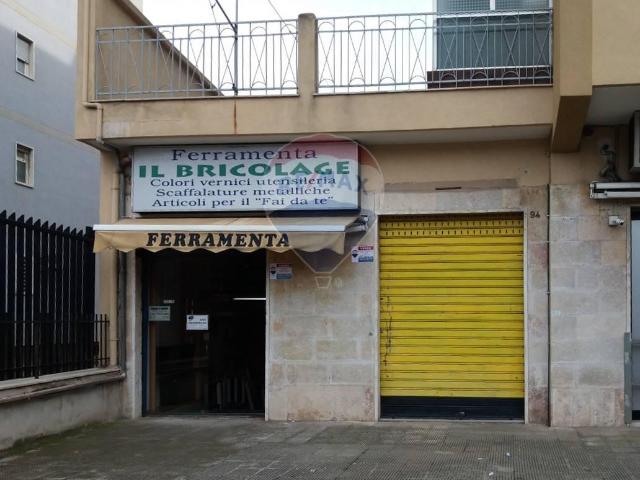 Negozio in vendita a Bari