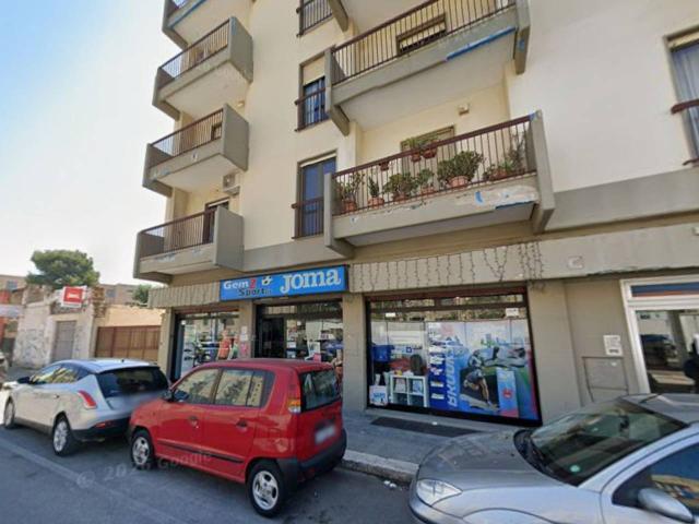 Negozio in vendita a Bari