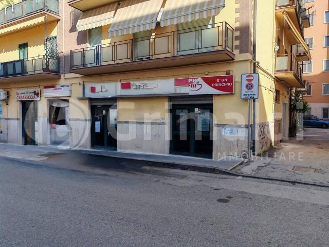 Negozio in vendita a Benevento