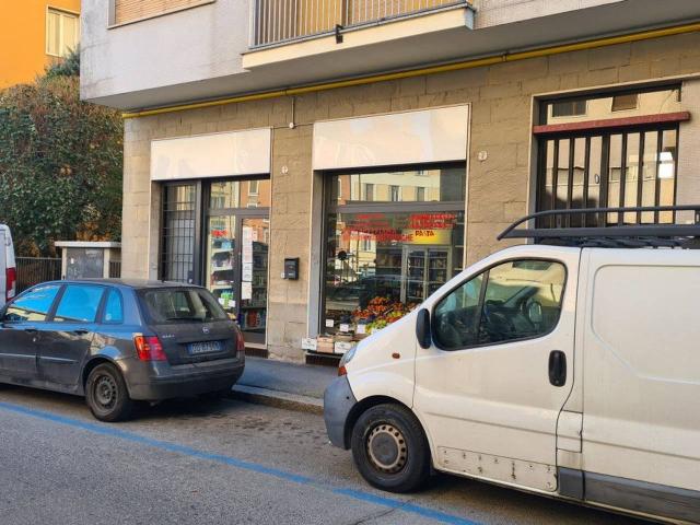 Negozio in vendita a Bologna