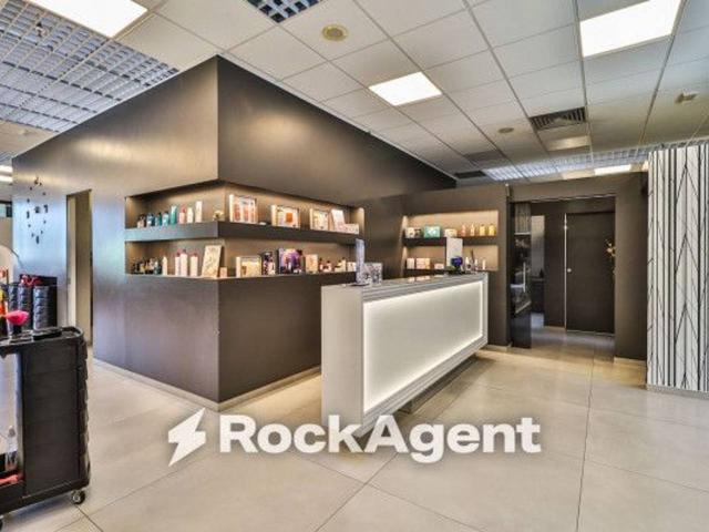 Negozio in vendita a Bologna
