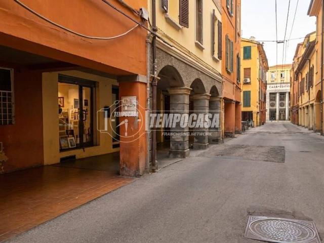 Negozio in vendita a Bologna