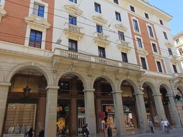 Negozio in vendita a Bologna