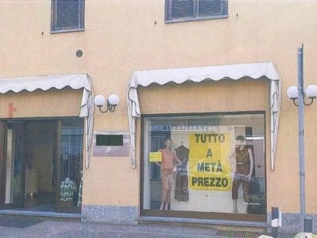 Negozio in vendita a Bovisio Masciago