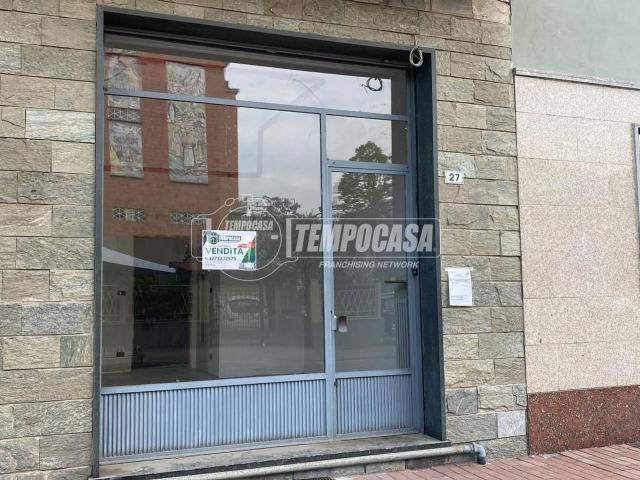 Negozio in vendita a Brandizzo