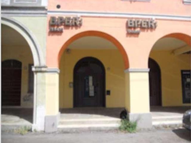 Negozio in vendita a Brescello
