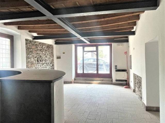 Negozio in vendita a Brescia