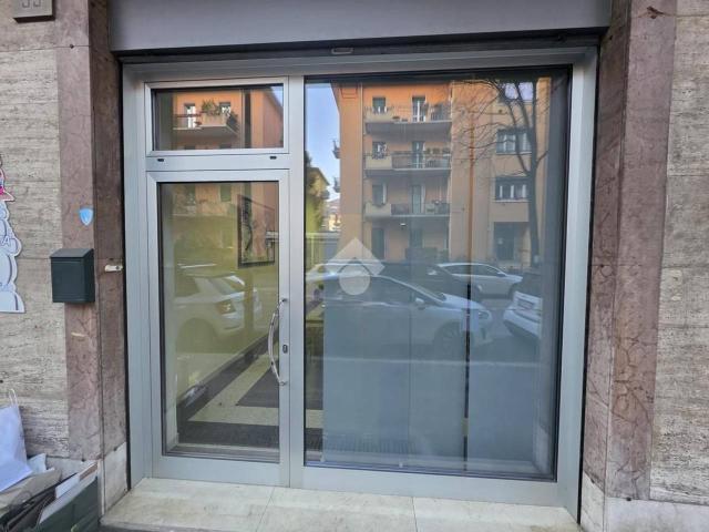 Negozio in vendita a Brescia