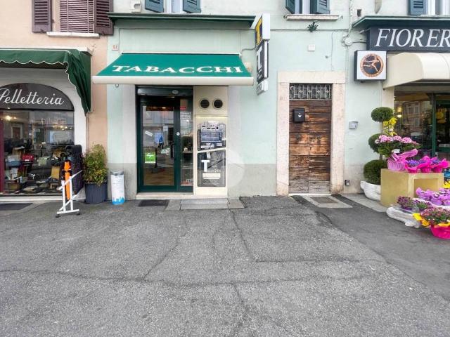 Negozio in vendita a Brescia