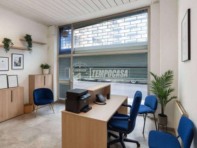 Negozio in vendita a Brescia