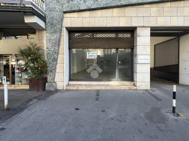 Negozio in vendita a Brescia