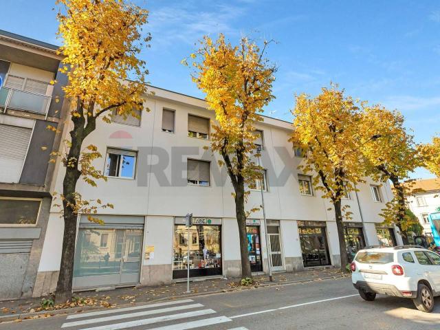 Negozio in vendita a Brugherio