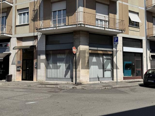Negozio in vendita a Busto Arsizio