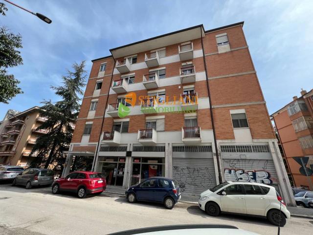 Negozio in vendita a Campobasso