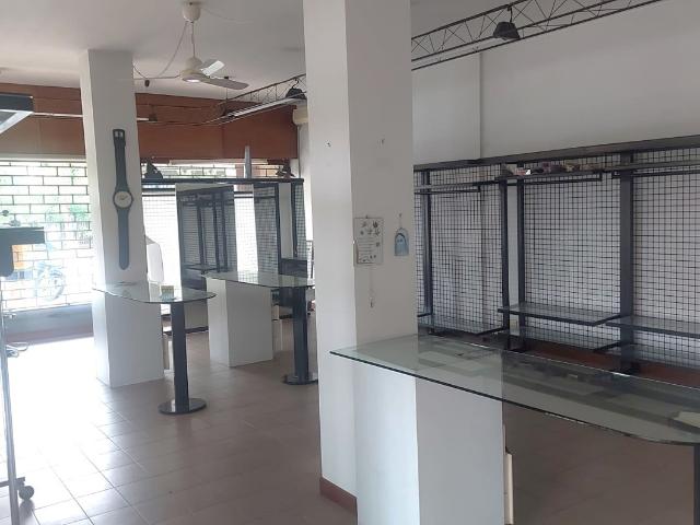 Negozio in vendita a Cadoneghe