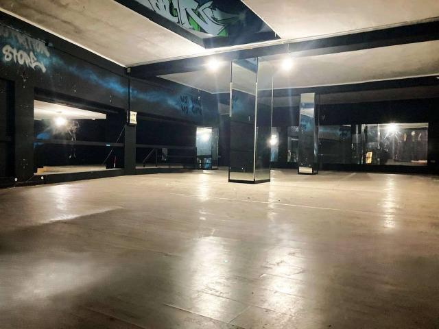 Negozio in vendita a Cagliari