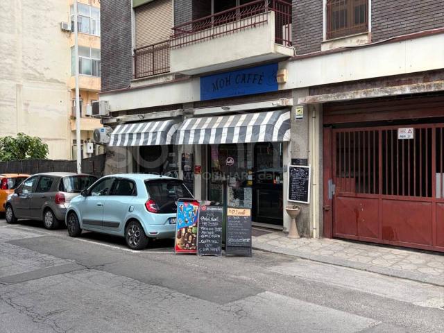 Negozio in vendita a Cagliari
