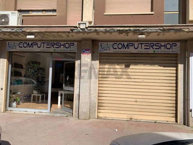 Negozio in vendita a Caltanissetta