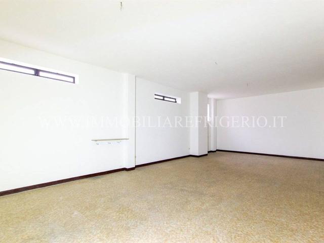 Negozio in vendita a Calolziocorte