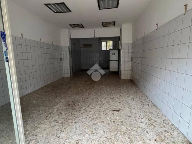 Negozio in vendita a Castellammare Di Stabia