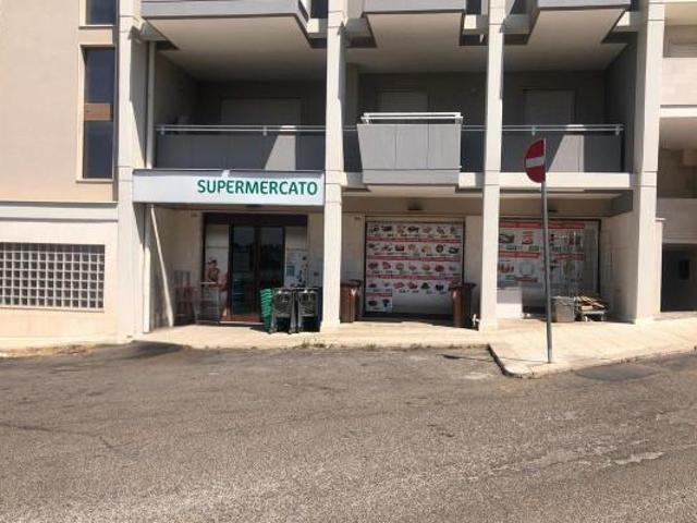Negozio in vendita a Castellana Grotte