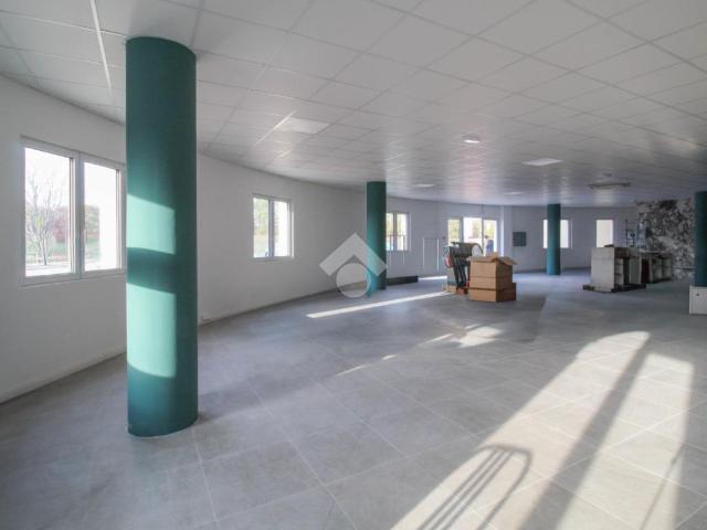 Negozio in vendita a Castelnuovo Rangone