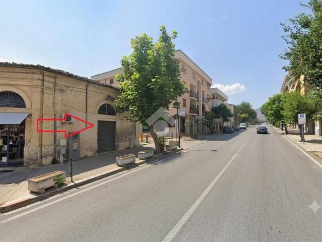 Negozio in vendita a Castrovillari