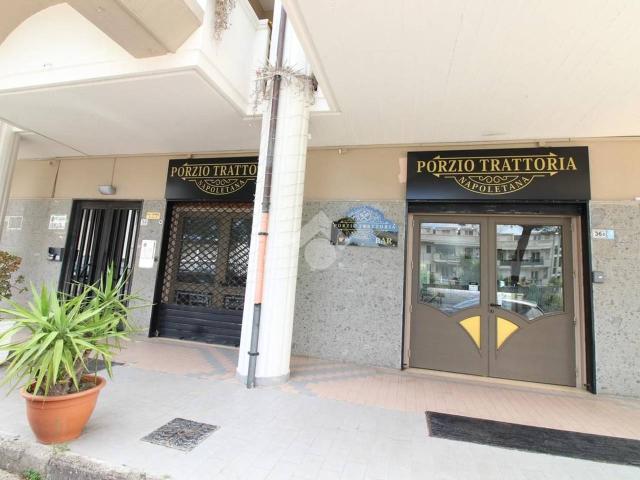 Negozio in vendita a Casapulla