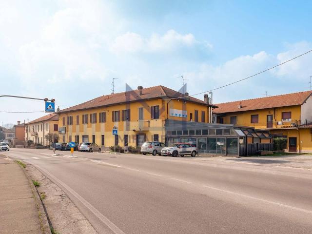 Negozio in vendita a Casatenovo
