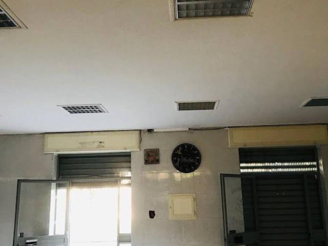 Negozio in vendita a Afragola