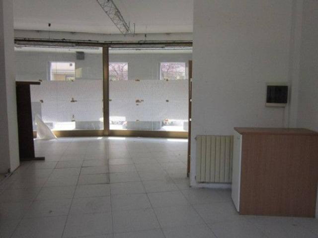 Negozio in vendita a Cassina De' Pecchi