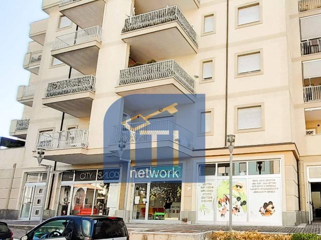 NEGOZIO in vendita a Cassino