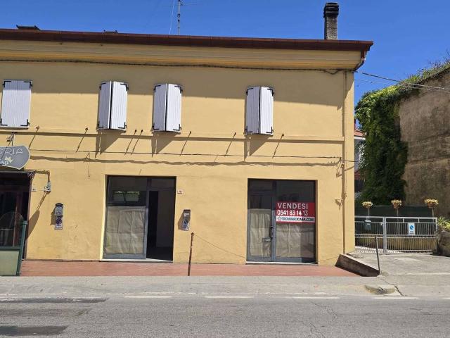 Negozio in vendita a Cattolica