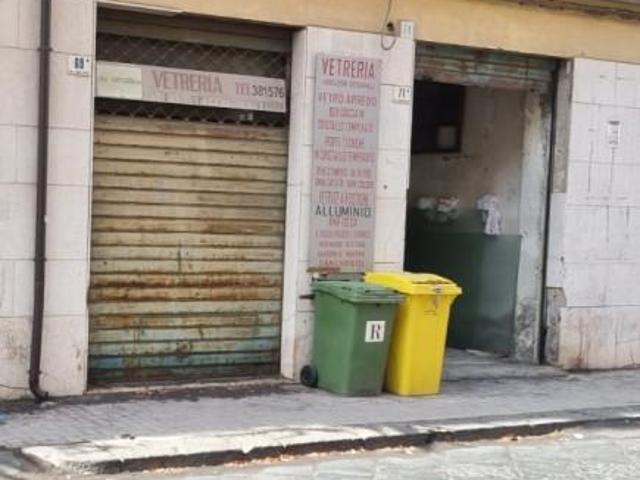 Negozio in vendita a Catania
