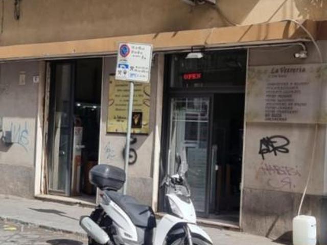Negozio in vendita a Catania