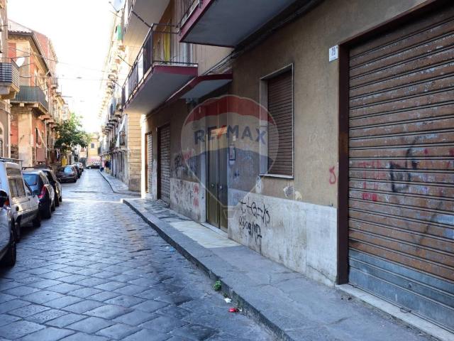 Negozio in vendita a Catania