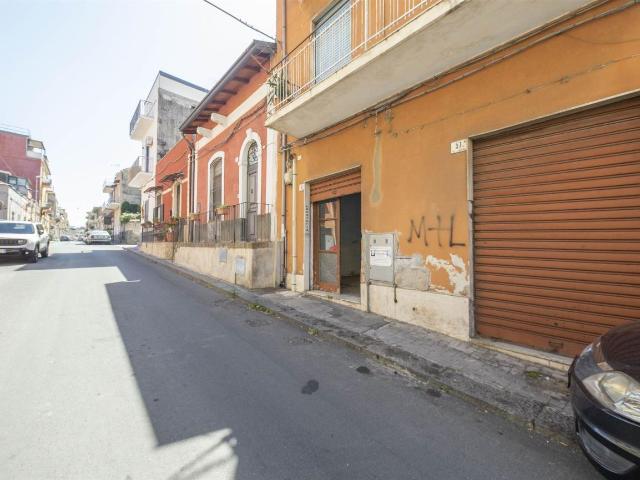 Negozio in vendita a Catania