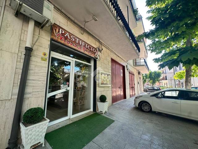 Negozio in vendita a Cerignola