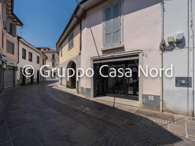 Negozio in vendita a Cernusco Sul Naviglio
