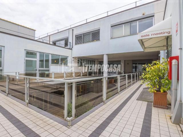 Negozio in vendita a Civitanova Marche