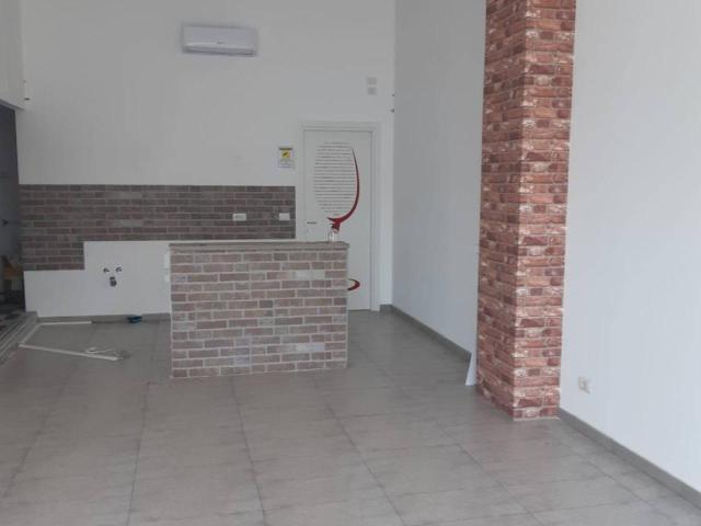 Negozio in vendita a Civitanova Marche