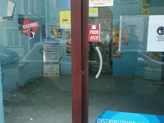 Negozio in vendita a Civitanova Marche