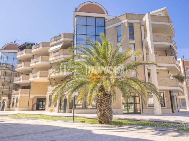 Negozio in vendita a Civitanova Marche