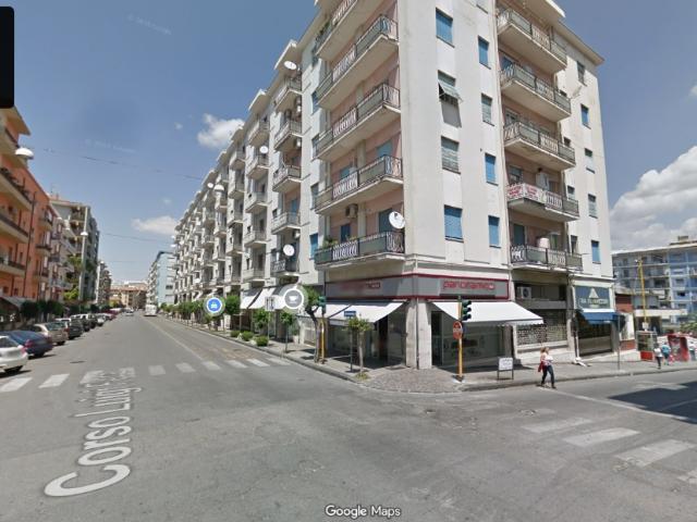Negozio in vendita a Cosenza
