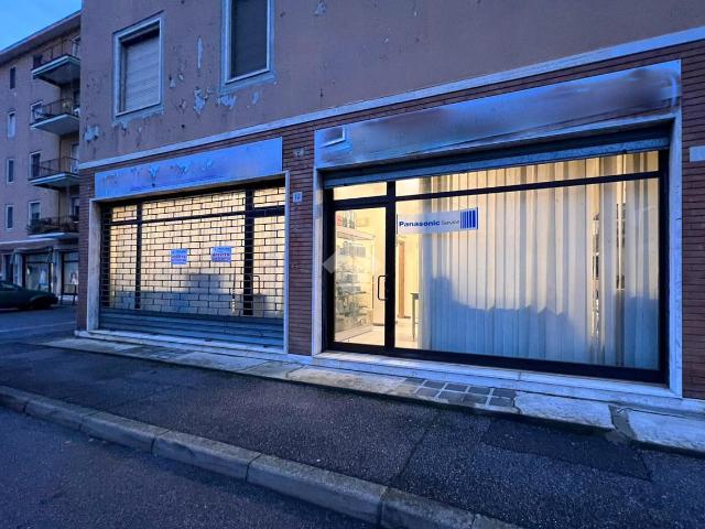 Negozio in vendita a Cremona