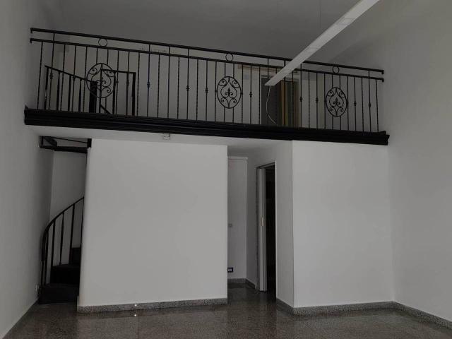 Negozio in vendita a Crispiano