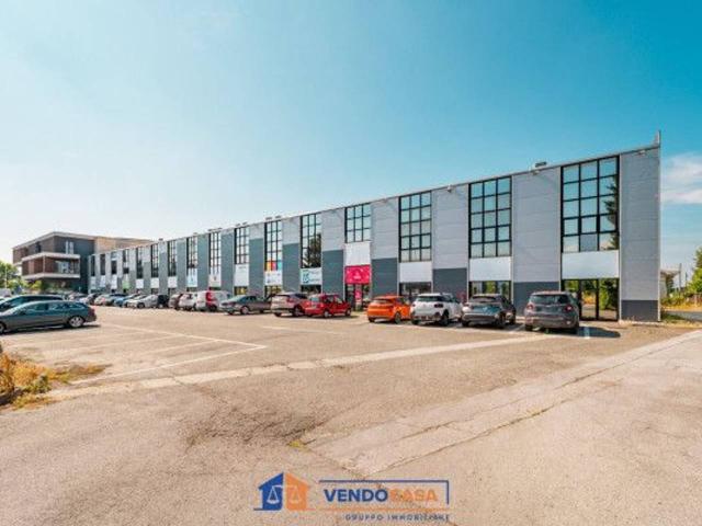 Negozio in vendita a Cuneo