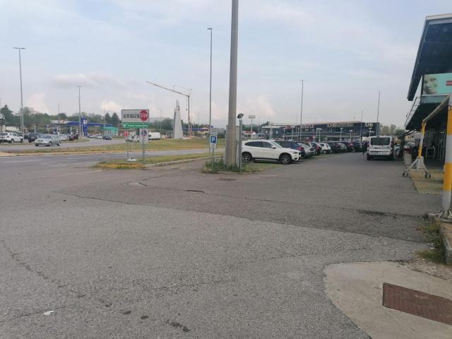 Negozio in vendita a Rovato