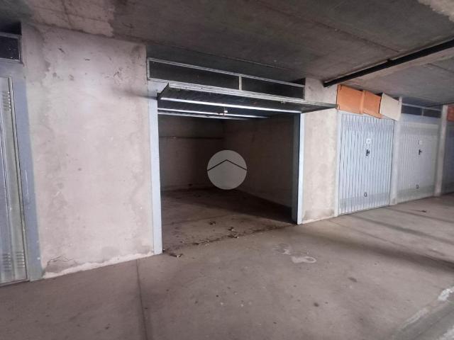 Negozio in vendita a Fara Gera D'Adda